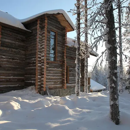 شاليه Karhunkieppi Chalets ليفي
