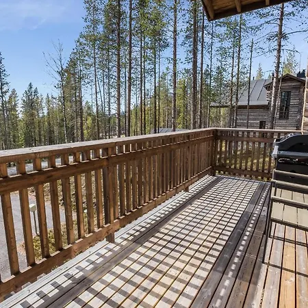 Karhunkieppi Chalets شاليه *