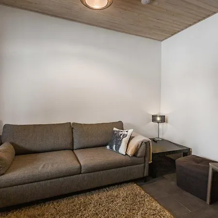 Karhunkieppi Chalets ليفي